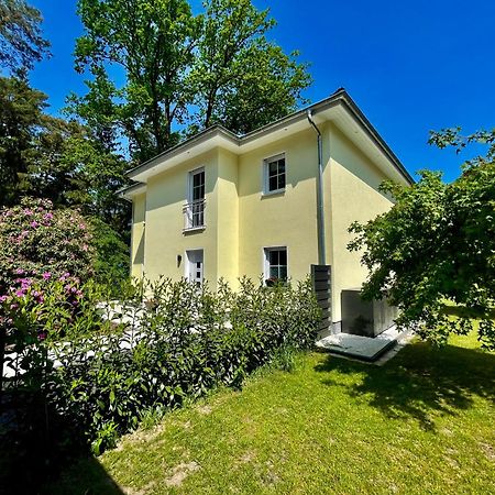 Ferienwohnung Im Gruenen Ораниенбург Экстерьер фото