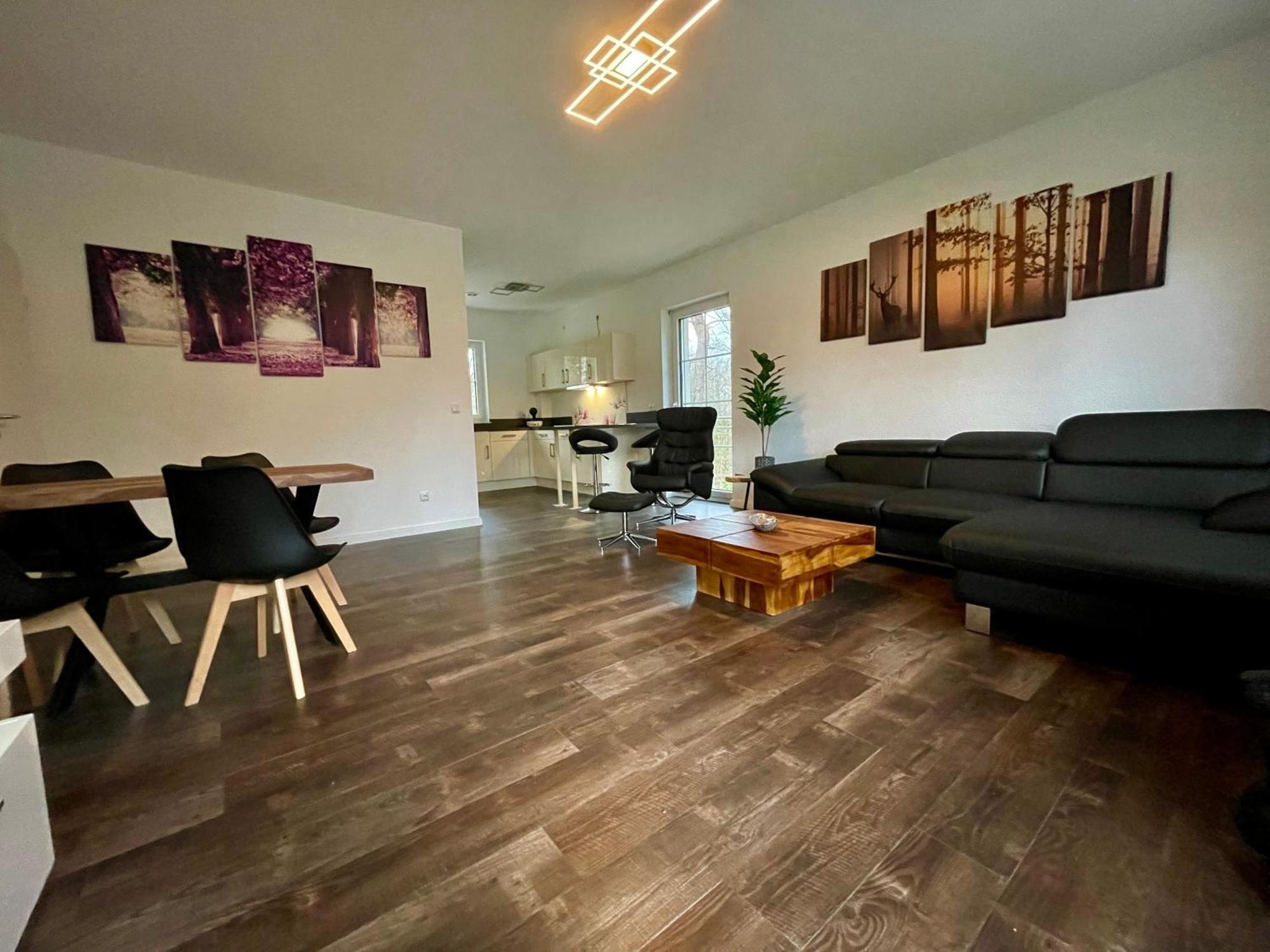 Ferienwohnung Im Gruenen Ораниенбург Экстерьер фото